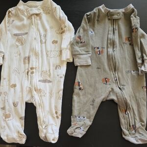 Set Of 2 Carter's Kids Footies - Cream and Grayish Green 3 Months